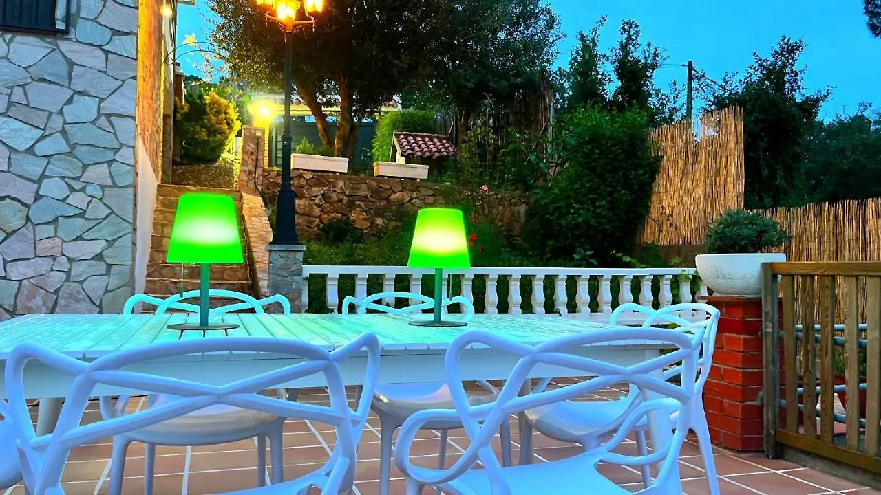 Villa Paradise Lloret Lloret de Mar 0*,  Spain